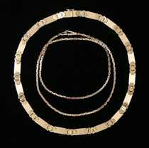 Appraisal: Cartier Style Necklace Kt yellow gold Italian choker features a