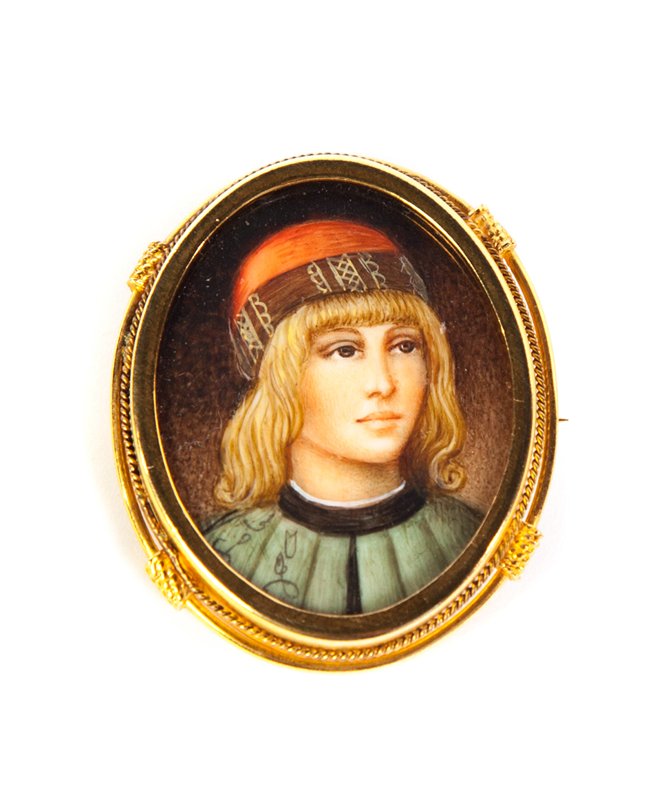 Appraisal: MINIATURE PORTRAIT BROOCH OF A YOUNG GENTLEMAN European possibly Venetian