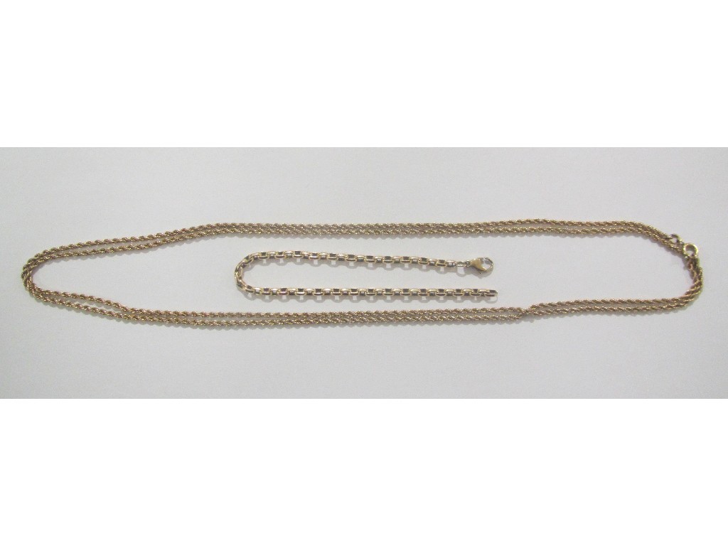 Appraisal: Nine carat gold rope twist neckchain approximately cm and a