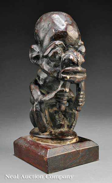 Appraisal: A Sierra Leone Carved Stone Nomoli or Pomdo Figure the