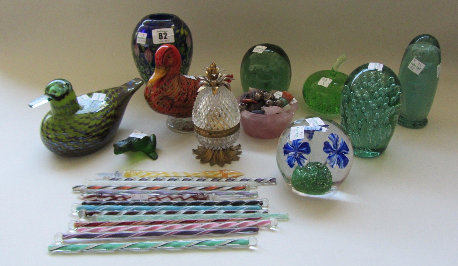 Appraisal: A quantity of decorative glass wares including three Victorian green