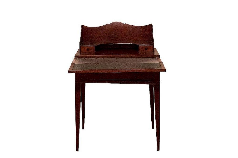 Appraisal: George Dressing Table George III Dressing Table George III dressing