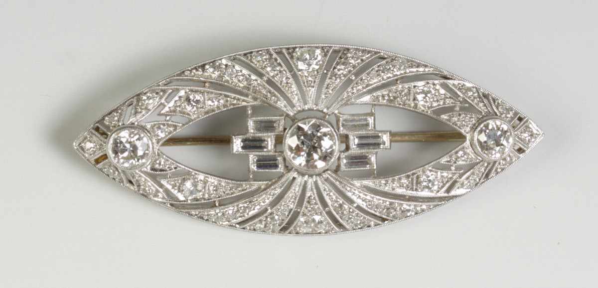 Appraisal: Platinum Diamond Brooch Approx carats Center stone ctw Each end