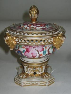 Appraisal: A REGENCY PORCELAIN POT POURRI JAR of urn form the