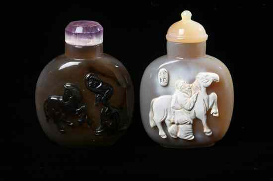 Appraisal: TWO CHINESE CAMEO AGATE SNUFF BOTTLES th century Flattened ovoid-form