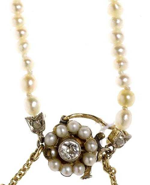 Appraisal: NATURAL PEARL NECKLACE ca Fastener yellow gold Fine necklace of