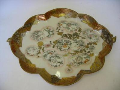 Appraisal: A KUTANI PORCELAIN DISH late th th century of lobed