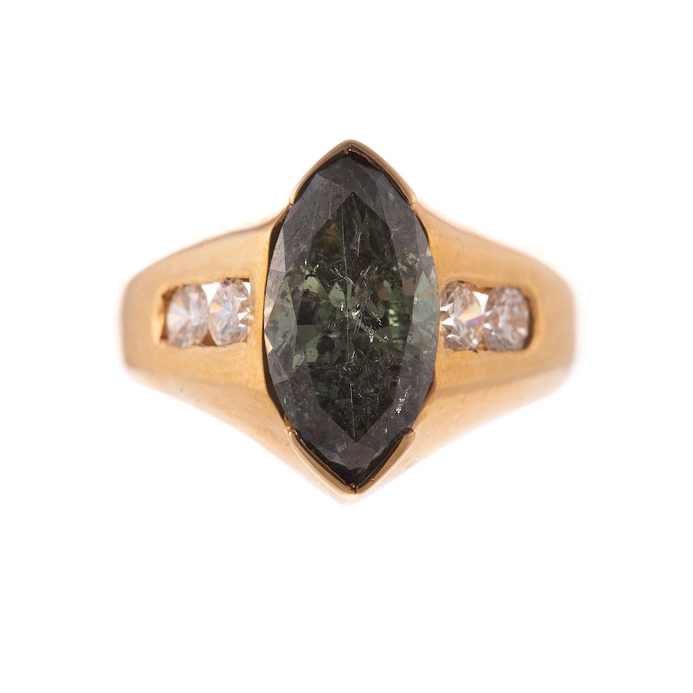 Appraisal: A Green White Diamond Ring in K K yellow gold