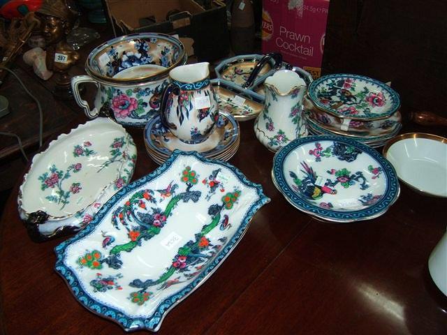 Appraisal: A quantity of Keeling Co Ltd Losol ware pottery including