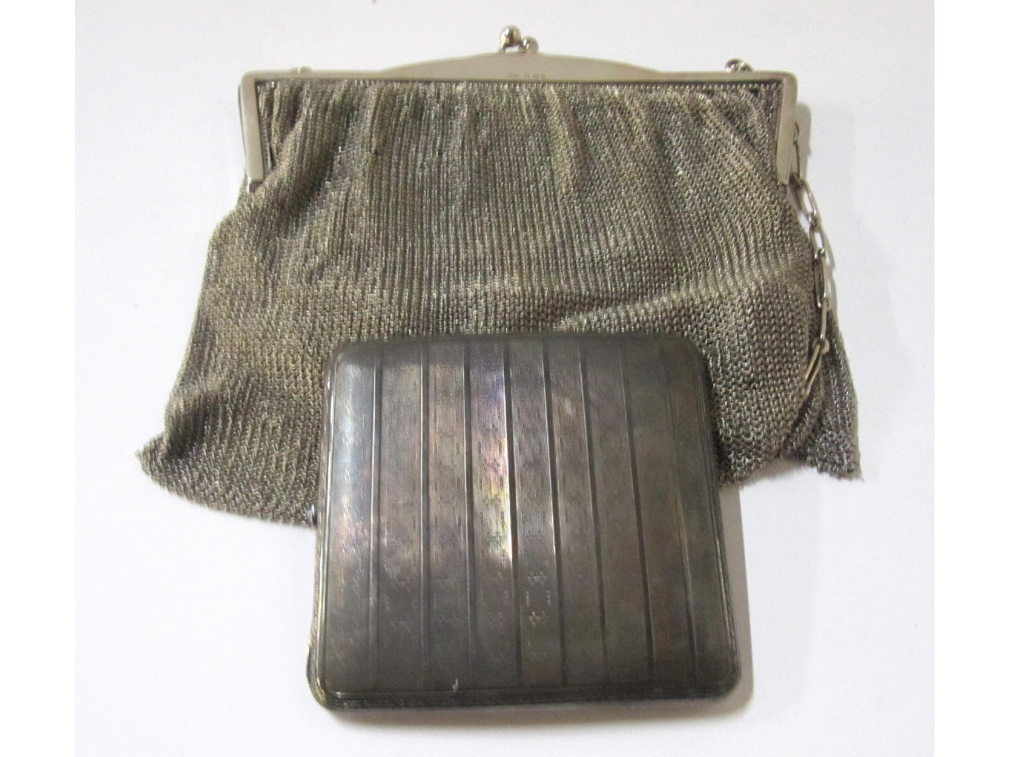 Appraisal: A lot comprising a continental silver and mesh purse and