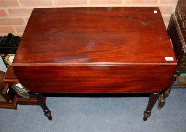 Appraisal: A TH CENTURY MAHOGANY PEMBROKE TABLE the top with rounded