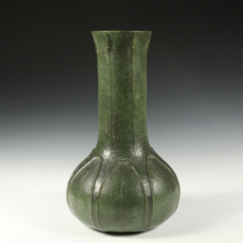 Appraisal: LARGE AMERICAN ART POTTERY VASE - Dark Green Grueby Vase