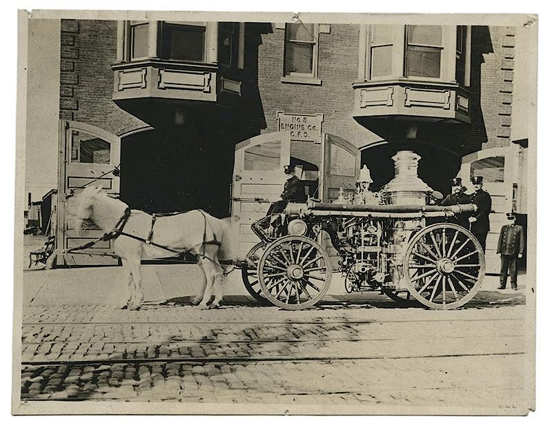 Appraisal: Early Photograph of Horse-Drawn Chicago Fire Engine Chicago Fire Department