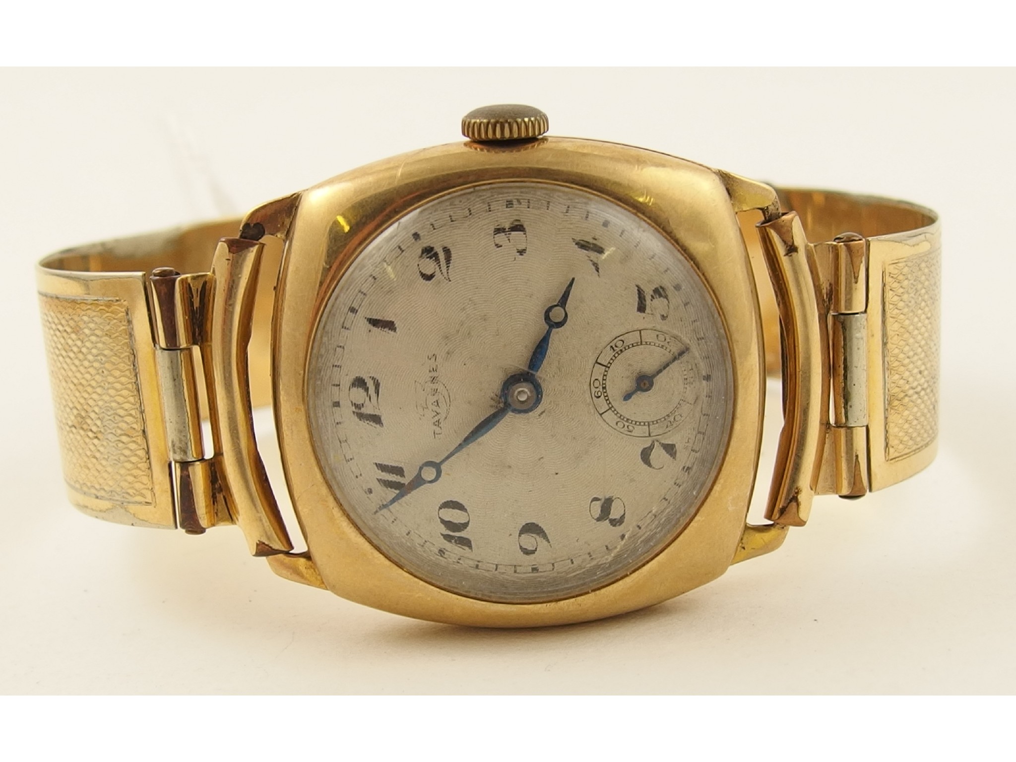 Appraisal: A ct cased gents vintage Tavannes watch