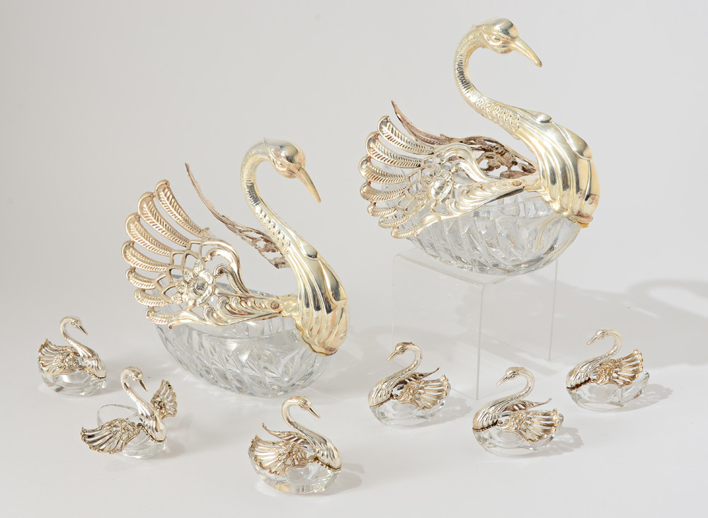 Appraisal: SILVERPLATE CRYSTAL SWAN BOWLS SALTS All with moveable wings silverplate