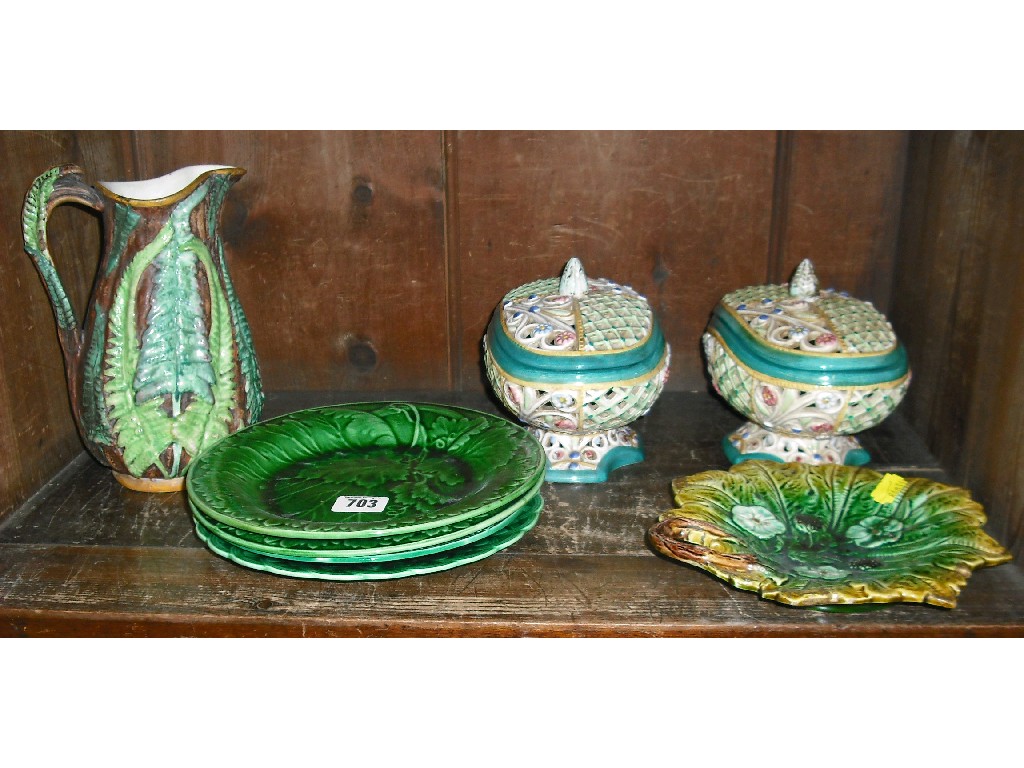 Appraisal: Pair of maiolica pot pourri bowls and covers of oval