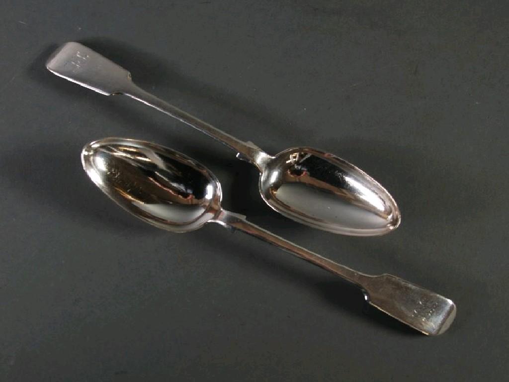 Appraisal: PAIR OF VICTORIAN FIDDLE PATTERN SILVER TABLESPOONS by John Stone