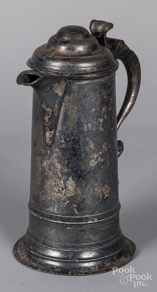 Appraisal: New York pewter flagon th c New York pewter flagon