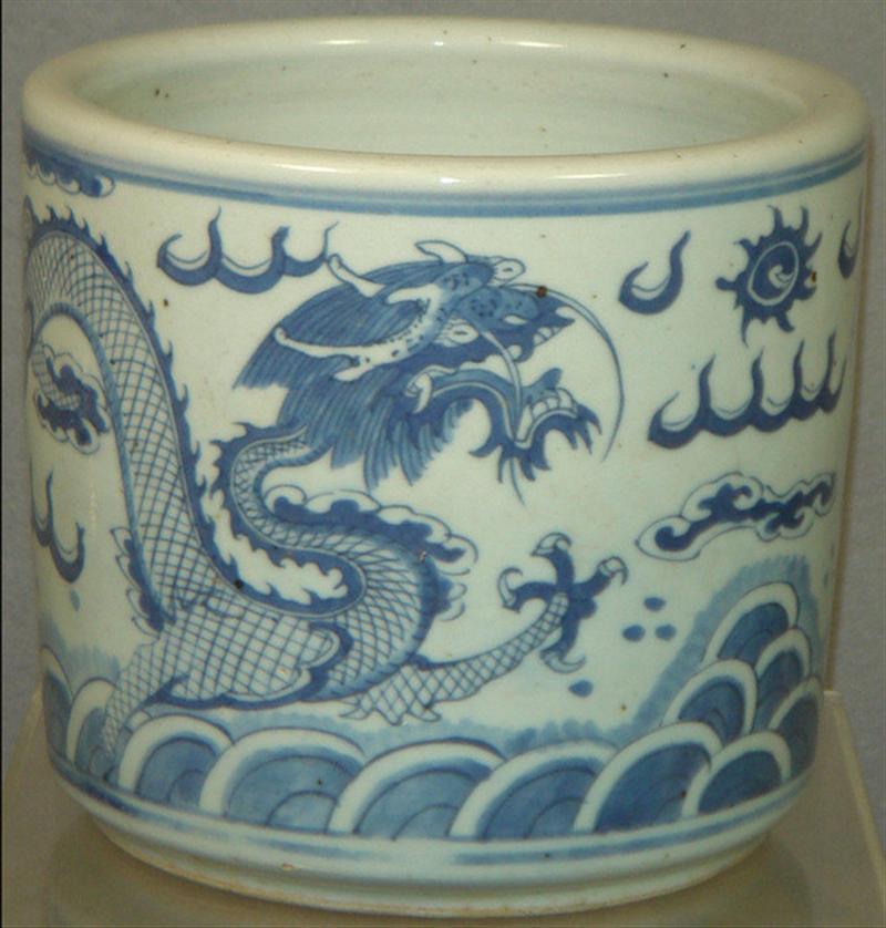 Appraisal: th c Chinese porcelain brush pot with dragon design overall