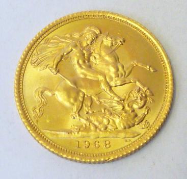 Appraisal: AN ELIZABETH II GOLD SOVEREIGN