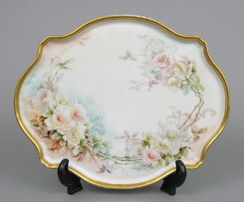 Appraisal: A Hand Decorated Porcelain Dresser Tray A hand decorated porcelain