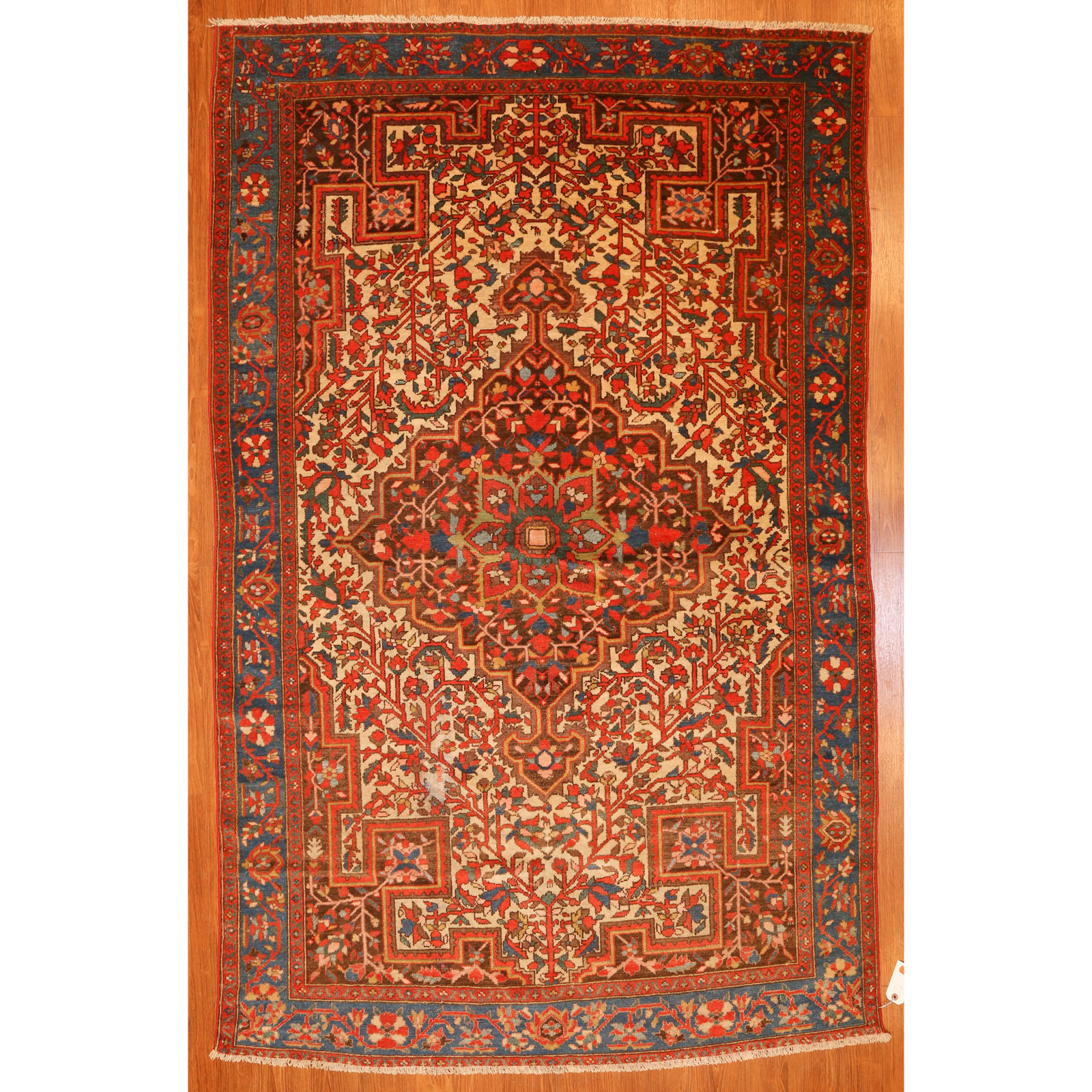 Appraisal: SEMI-ANTIQUE MALAYER RUG PERSIA X Second quarter- th century hand-knotted