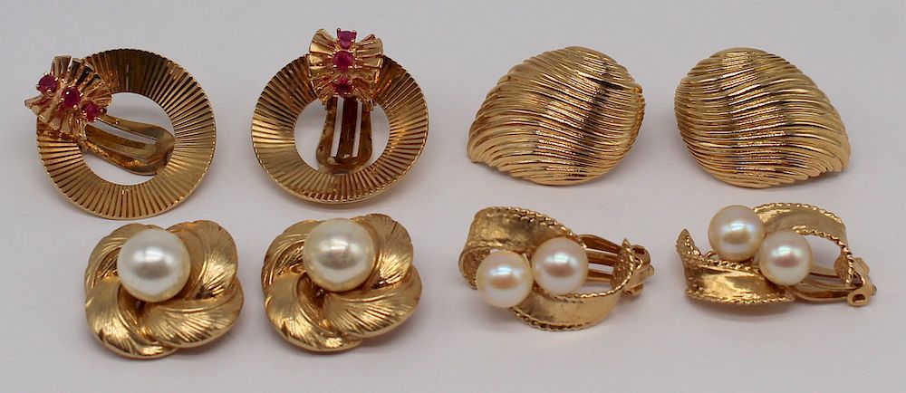 Appraisal: JEWELRY Ladies Grouping of Gold Earrings Includes a pair of