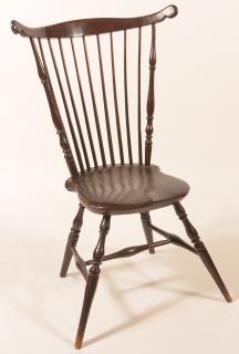 Appraisal: Windsor Style Fan-back Side chair Serpentine crest nine spindle-back shield