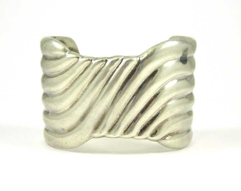 Appraisal: TAXCO MEXICAN STERLING SILVER CUFF BRACELET marked TO- MEXICO Circumference