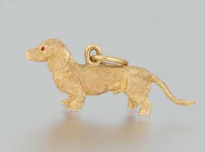 Appraisal: A Charming k Gold Dachshund Charm k yellow gold charm