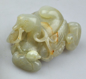 Appraisal: Chinese th th century jade carving of a mandarin duck