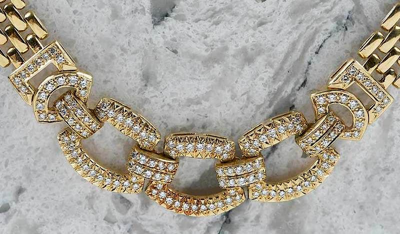 Appraisal: kt Diamond Necklace panther-link chain round brilliant diamonds estimated total