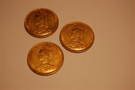 Appraisal: A group of jubilee head Victorian sovereigns comprising and