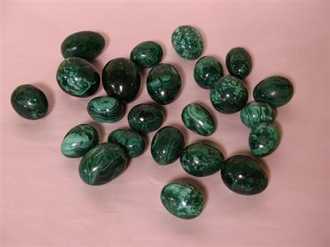 Appraisal: LOT OF TWENTY THREE MALACHITE EGGS - Largest x