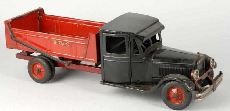 Appraisal: Pressed Steel Buddy L Junior Dump Truck Description Circa Enclosed