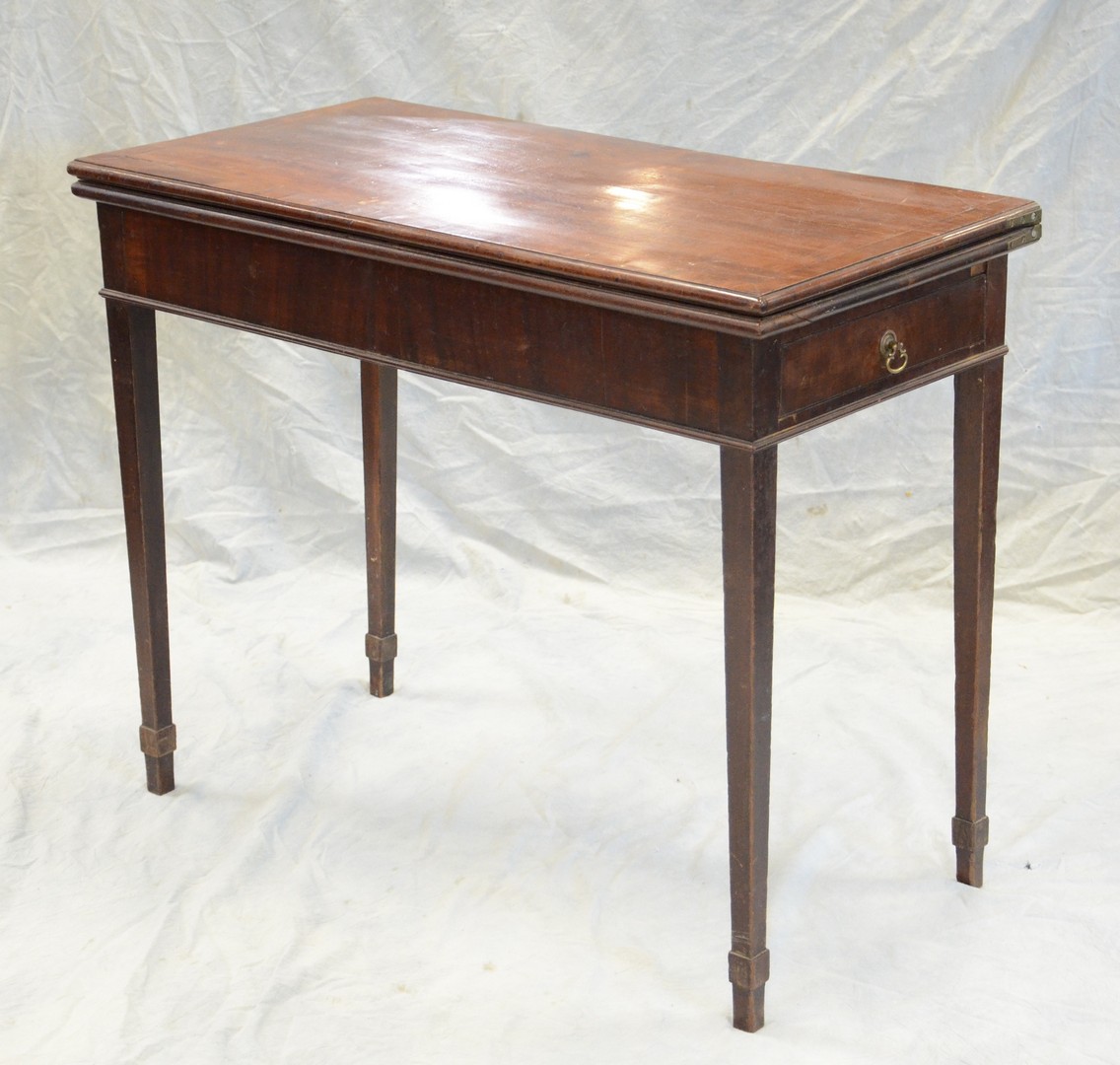 Appraisal: Georgian Hepplewhite mahogany gate leg card table with one drawer