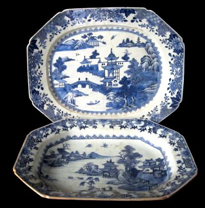 Appraisal: Blue and white Chinese Export Porcelain platter and serving dish