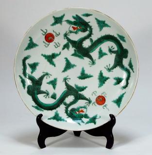 Appraisal: Chinese Qing Dynasty Doucai Porcelain Dragon Plate CHINA QING DYNASTY