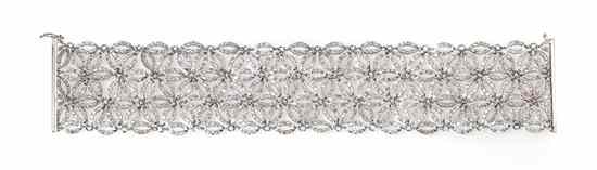 Appraisal: A Karat White Gold and Diamond Floral Design Mesh Bracelet