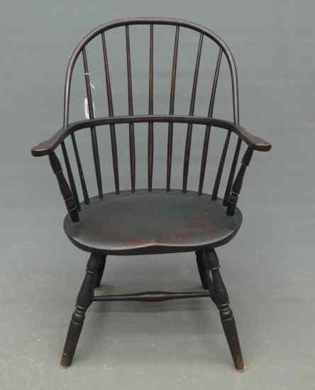 Appraisal: th c sackback Windsor chair in green paint '' Seat