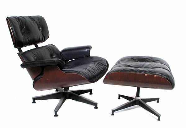 Appraisal: A Charles and Ray Eames lounge chair and ottoman molded