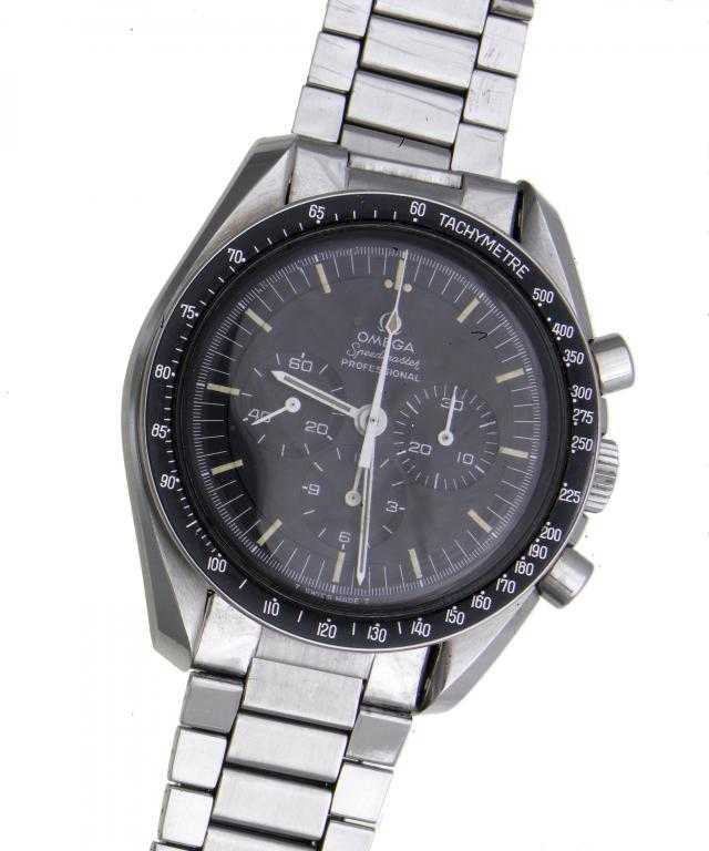 Appraisal: AN OMEGA STAINLESS STEEL SPEEDMASTER PROFESSIONAL CHRONOGRAPH WRISTWATCH calibre movement