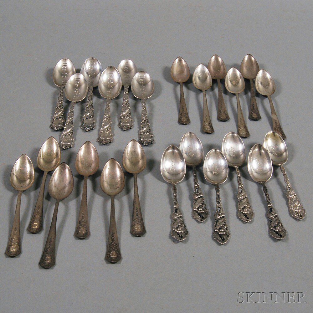 Appraisal: Twenty-four American Sterling Silver Spoons six Alvin Holly teaspoons from