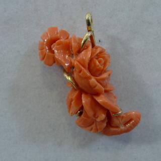 Appraisal: K SOLID GOLD CARVED NATURAL RED CORAL ROSES PENDANT NO