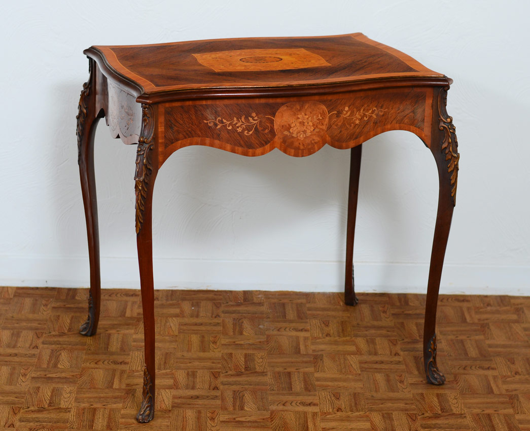 Appraisal: FRENCH MARQUETRY INLAY SIDE TABLE Floral inlay top shaped skirt