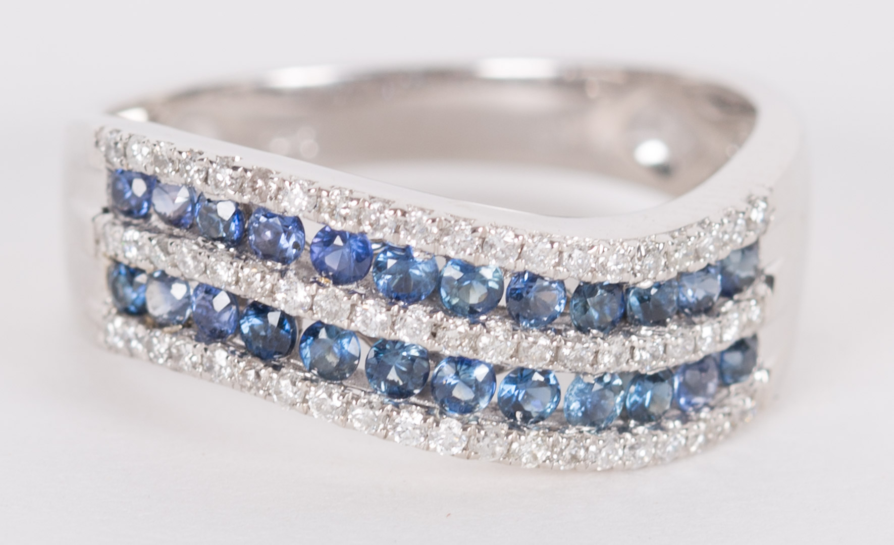 Appraisal: A White Gold Sapphire Ring set in k white gold