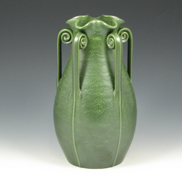 Appraisal: Ephraim Star Ferm Vase - Mint Ephraim Star Fern vase