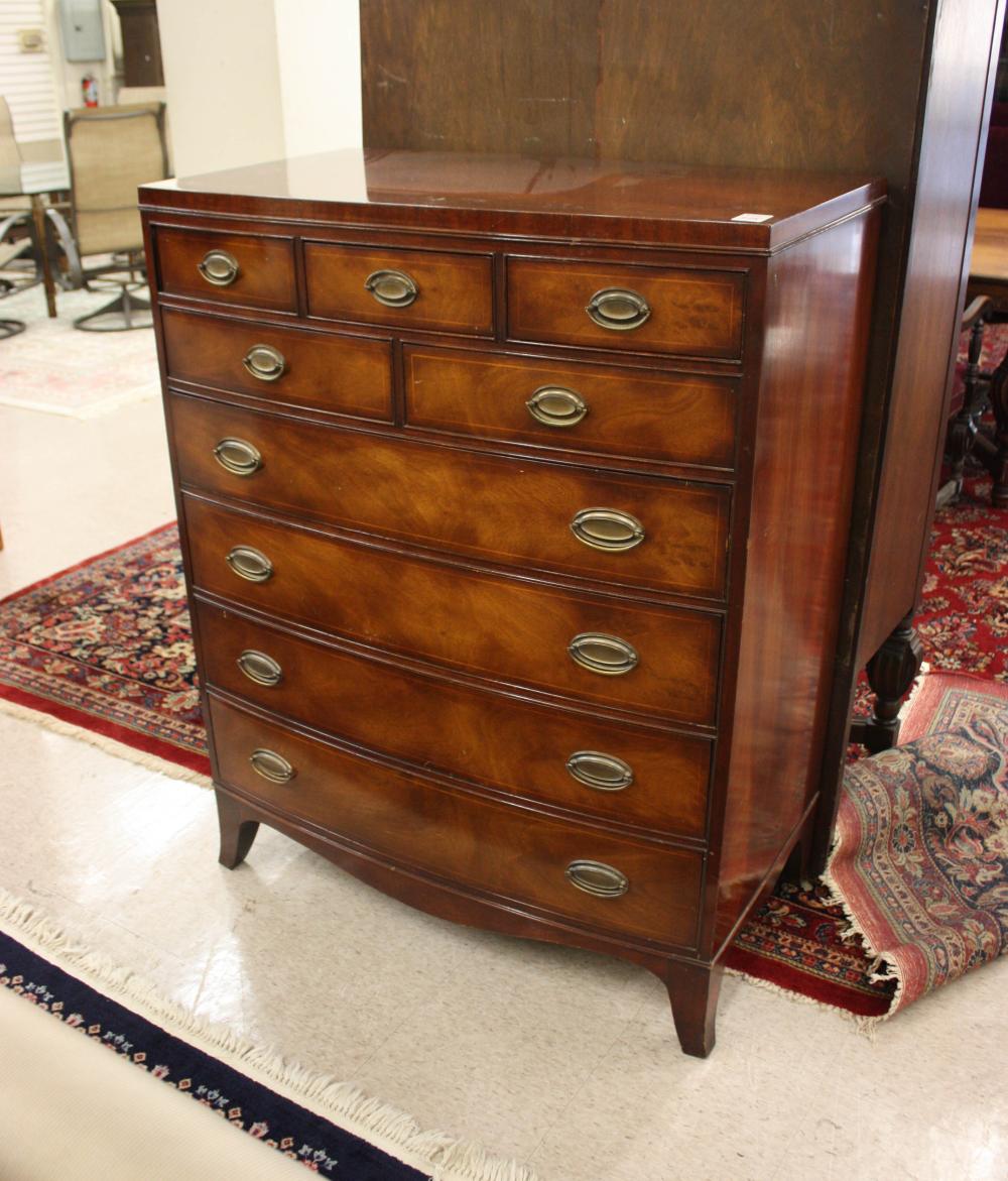 Appraisal: FEDERAL STYLE MAHOGANY BOW-FRONT CHEST Henredon Furniture Co American mid-