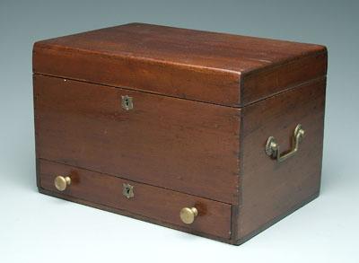 Appraisal: Dovetailed mahogany silver chest lift top with two lift-out trays