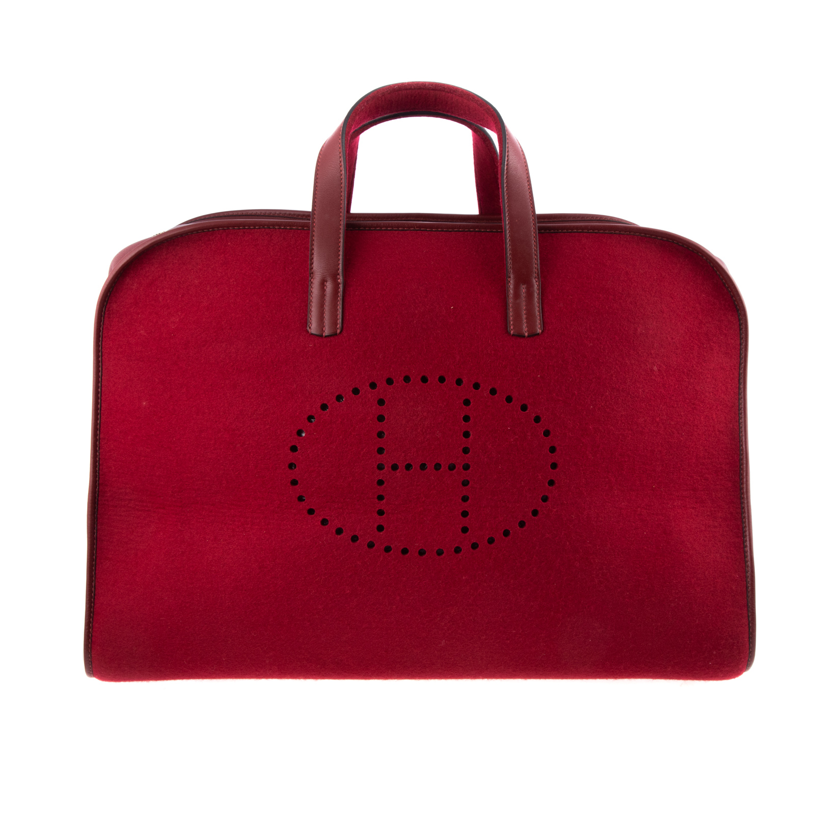 Appraisal: AN HERMES FEUDOU TRAVEL BAG A Rouge H Gulliver leather